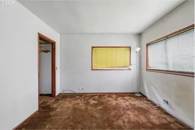 1378 B St, Springfield, OR 97477 - Photo 15