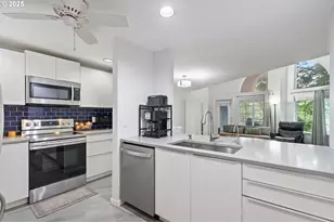 17618 NW Springville Rd, Portland, OR 97229 - Photo 13