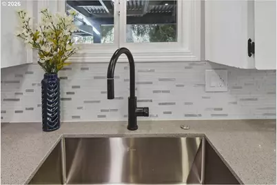 270 Miller St S, Salem, OR 97302 - Photo 17