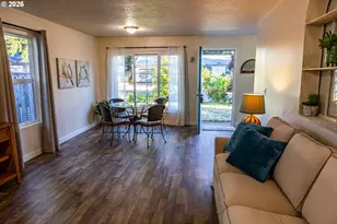7421 SE Martins St, Portland, OR 97206 - Photo 5