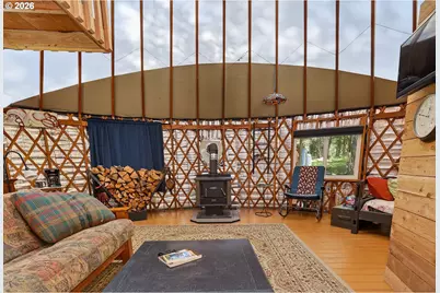 36 Shippey Cutoff Rd, Lyle, WA 98635 - Photo 7