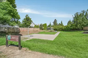 1273 Constitution Ave, Woodburn, OR 97071 - Photo 31