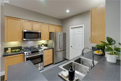727 SE 34th Ave, Portland, OR 97214 - Photo 17