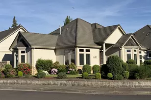 638 St Andrews Loop, Creswell, OR 97426 - Photo 3