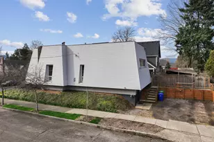 2203 N Emerson St, Portland, OR 97217 - Photo 41