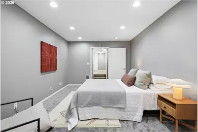 2203 N Emerson St, Portland, OR 97217 - Photo 27