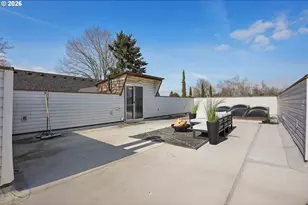 2203 N Emerson St, Portland, OR 97217 - Photo 35