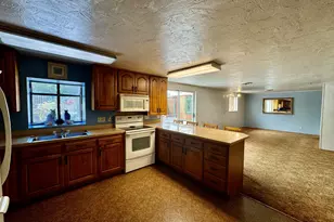 4990 Mitchell Loop Rd, Florence, OR 97439 - Photo 7