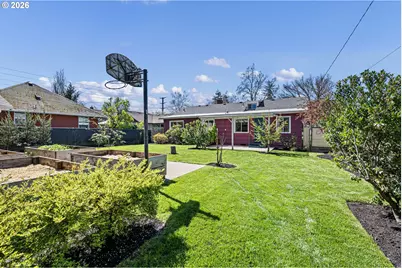 1255 Taylor St, Eugene, OR 97402 - Photo 43