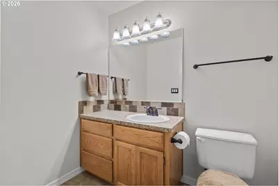 556 SE 10th Ave, Canby, OR 97013 - Photo 25