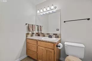 556 SE 10th Ave, Canby, OR 97013 - Photo 25