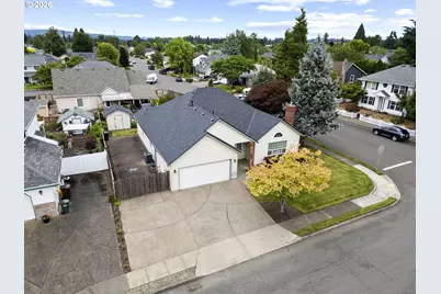 556 SE 10th Ave, Canby, OR 97013 - Photo 9