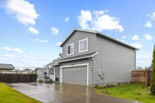 364 NW Blair St, Sheridan, OR 97378 - Photo 3