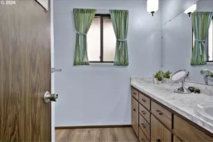 4448 Knoop Ave, Eugene, OR 97402 - Photo 39