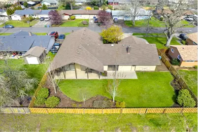 4448 Knoop Ave, Eugene, OR 97402 - Photo 9