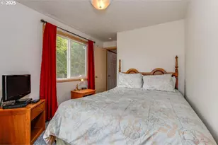 2672 SW Anchor Ave, Lincoln City, OR 97367 - Photo 15