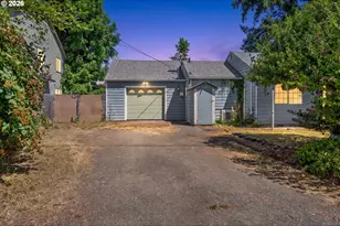 41 Sweet Ln, Cottage Grove, OR 97424 - Photo 25