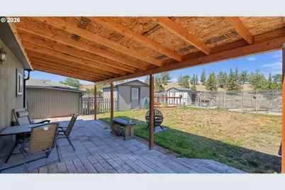 2001 NE Laughlin Rd, Prineville, OR 97754 - Photo 23