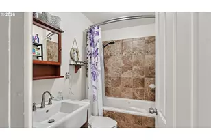2001 NE Laughlin Rd, Prineville, OR 97754 - Photo 15