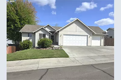 912 W Alder Ave, Hermiston, OR 97838 - Photo 1