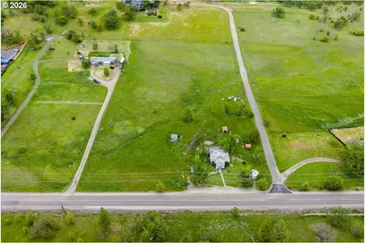 963 Stevens Rd, Eagle Point, OR 97524 - Photo 7