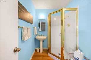 530 N Hayden Bay Dr, Portland, OR 97217 - Photo 23