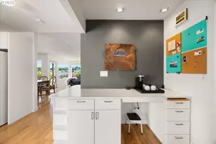 530 N Hayden Bay Dr, Portland, OR 97217 - Photo 17