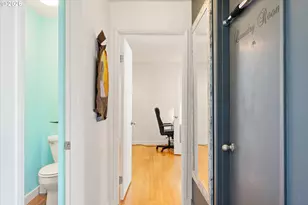530 N Hayden Bay Dr, Portland, OR 97217 - Photo 21