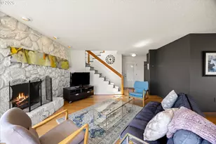530 N Hayden Bay Dr, Portland, OR 97217 - Photo 5