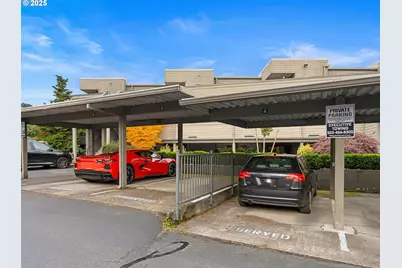 5630 S Riverside Ln #10, Portland, OR 97239 - Photo 43