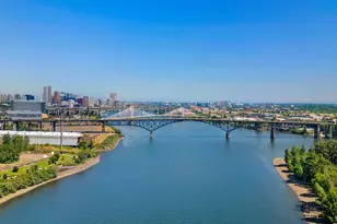 5630 S Riverside Ln, Portland, OR 97239 - Photo 39