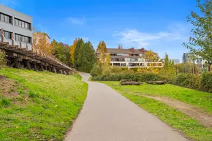 5630 S Riverside Ln, Portland, OR 97239 - Photo 29