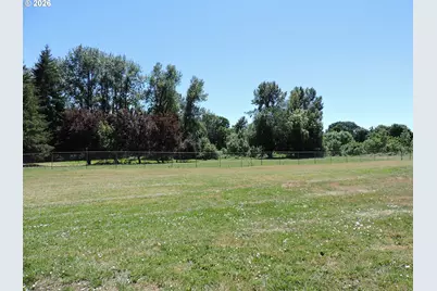 940 W Main St, Sheridan, OR 97378 - Photo 21