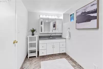 2210 NE 54th Ave, Portland, OR 97213 - Photo 31