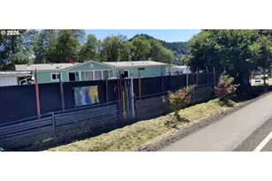 110 Charlene Ln, Tenmile, OR 97481 - Photo 17