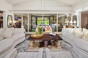 12534 S Iron Mountain Blvd, Portland, OR 97219 - Photo 7