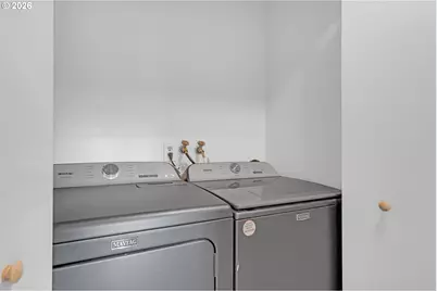 2010 E 1st Ave, Albany, OR 97321 - Photo 29
