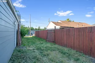 2010 E 1st Ave, Albany, OR 97321 - Photo 31