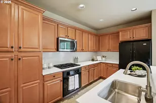 6058 NE Whitewood Dr, Hillsboro, OR 97124 - Photo 15