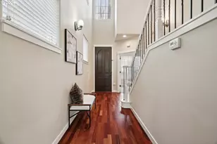 6058 NE Whitewood Dr, Hillsboro, OR 97124 - Photo 3