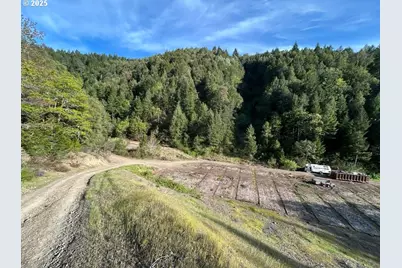 Redwood Hwy, O'Brien, OR 97534 - Photo 1