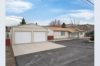 3705 Campbell St, Baker City, OR 97814 - Photo 43