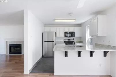 19066 SW Strickland Dr, Beaverton, OR 97007 - Photo 5