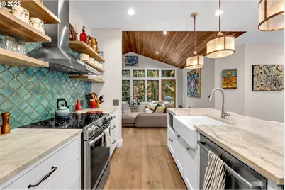 922 SW Spelling Pl, Cascade Locks, OR 97014 - Photo 17