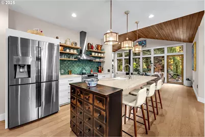 922 SW Spelling Pl, Cascade Locks, OR 97014 - Photo 5