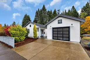 922 SW Spelling Pl, Cascade Locks, OR 97014 - Photo 3