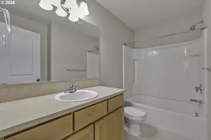 18475 SW Anna Mae Ln, Beaverton, OR 97003 - Photo 17
