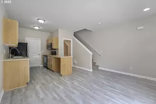 18475 SW Anna Mae Ln, Beaverton, OR 97003 - Photo 5