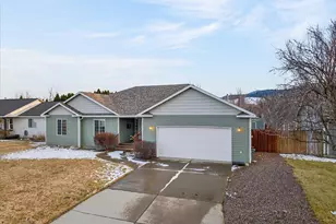 2410 E N Ave, La Grande, OR 97850 - Photo 5