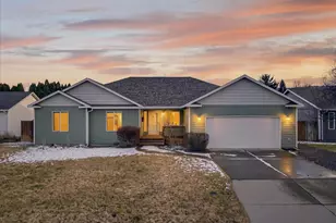 2410 E N Ave, La Grande, OR 97850 - Photo 1